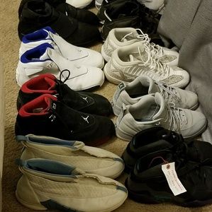 JORDANS. Shoot offers to me